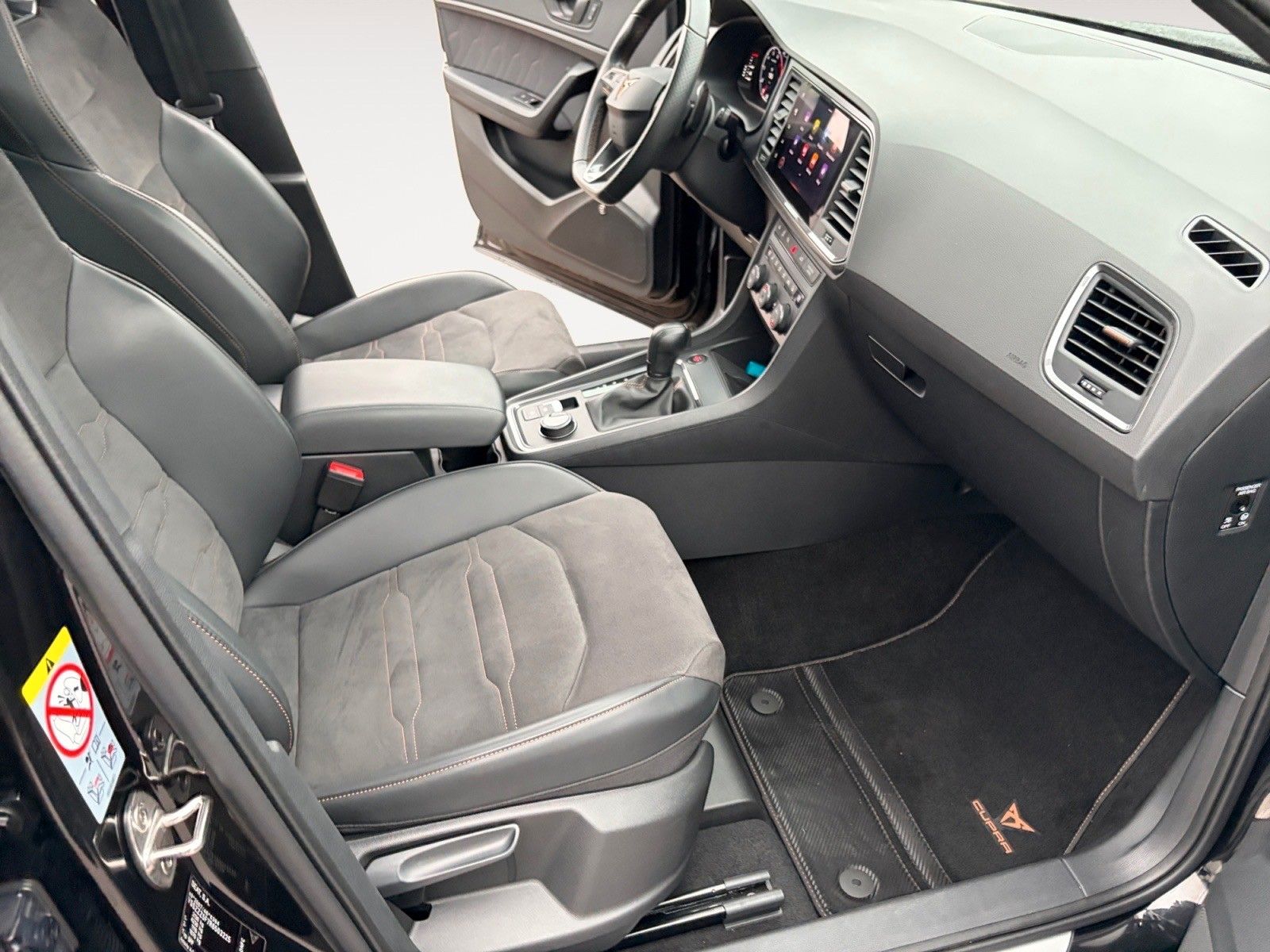 Fahrzeugabbildung CUPRA Ateca VZ 2.0 TSI 4Drive/LED/360°/AHK/Gar.08/27