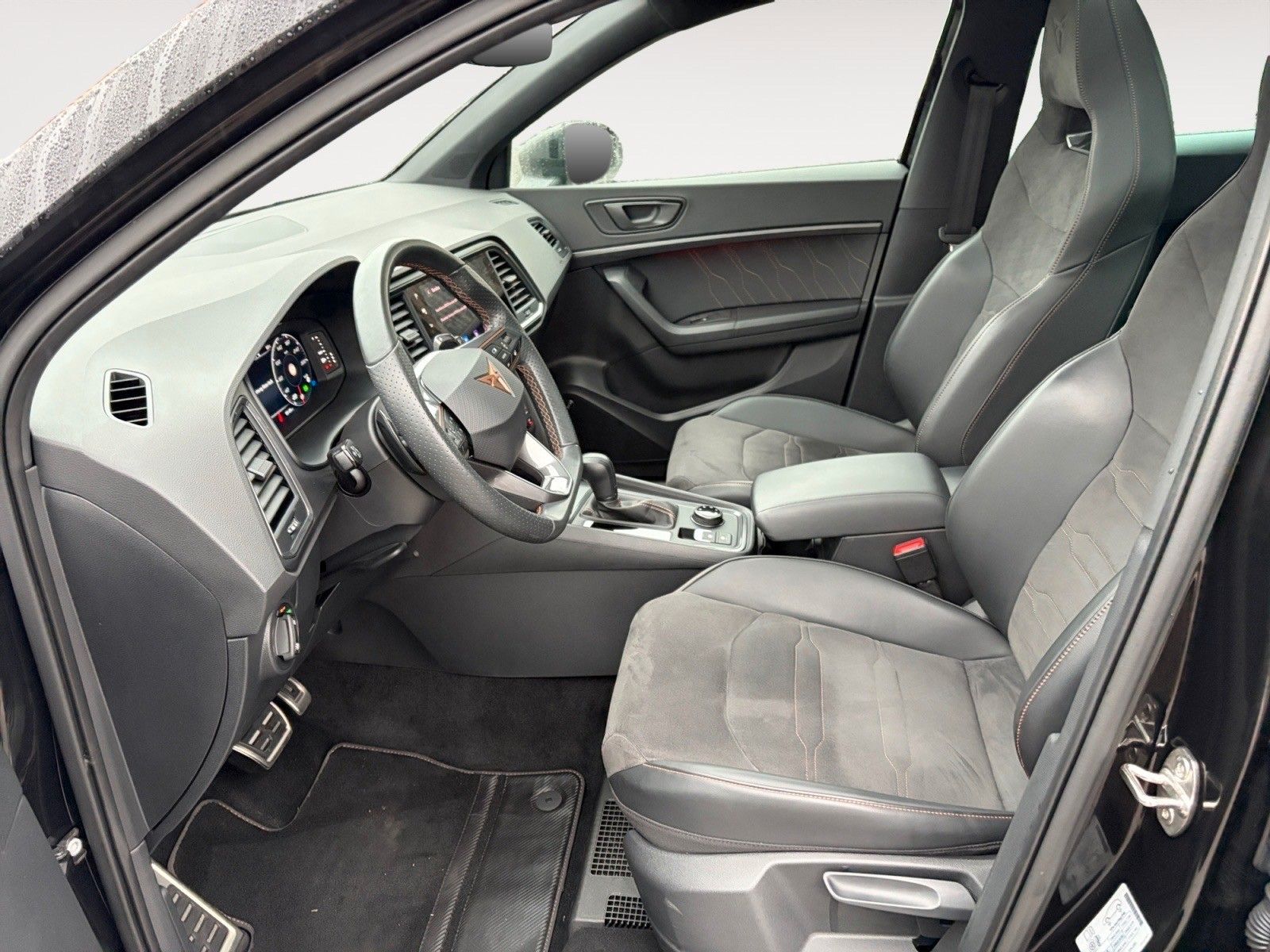 Fahrzeugabbildung CUPRA Ateca VZ 2.0 TSI 4Drive/LED/360°/AHK/Gar.08/27
